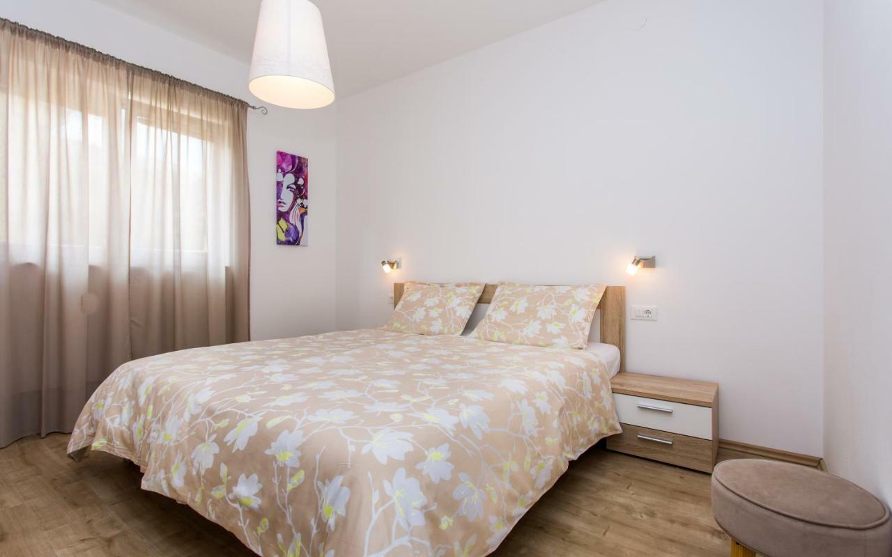 Apartments Matea I Baška Eksteriør billede