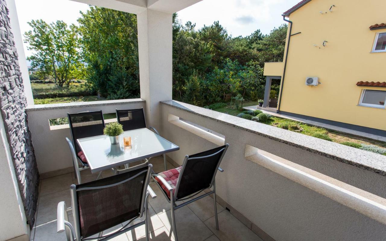 Apartments Matea I Baška Eksteriør billede